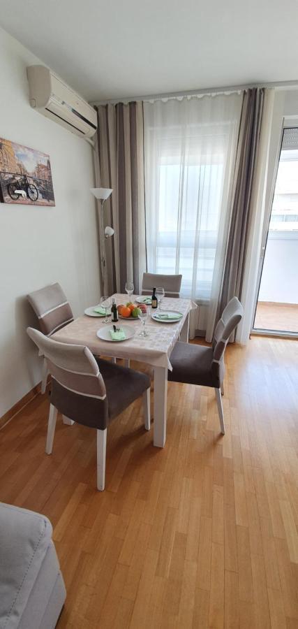 Royal Apartment Belvill เบลเกรด ภายนอก รูปภาพ